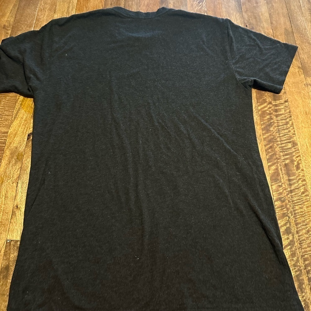 Jimmy Hendrix Authentic T-shirt Men’s Medium great condition - Picture 9 of 9
